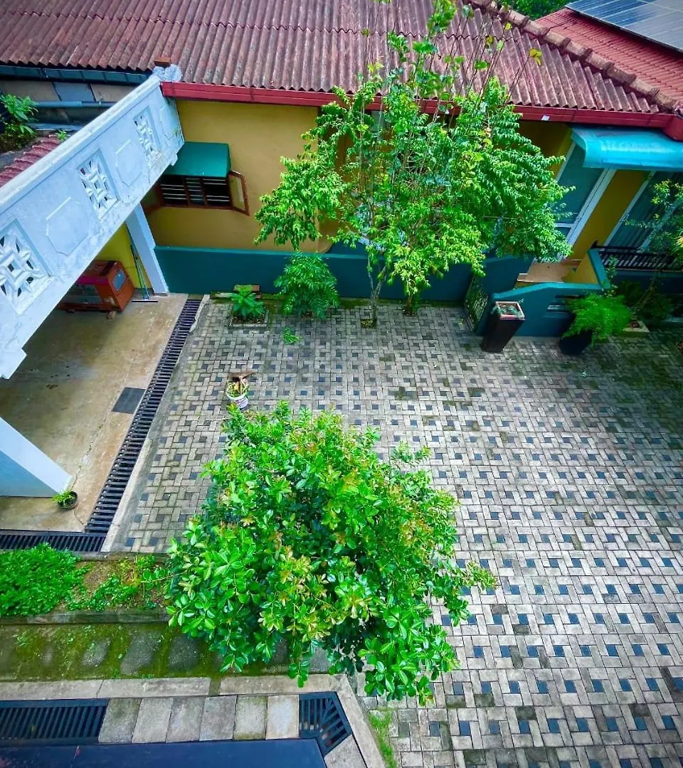 Elegant Stays Bungalow Kandy
