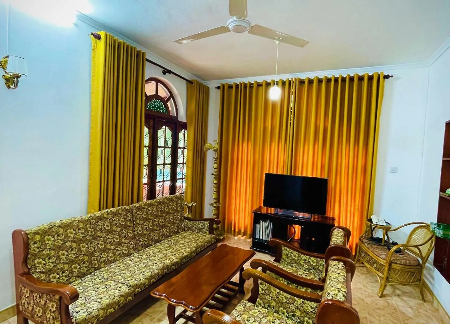 Hotel Elegant Stays Bungalow Kandy Sri Lanka